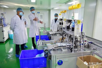 下車間看生產 朱學斌深入中小微企業調研_頭圖